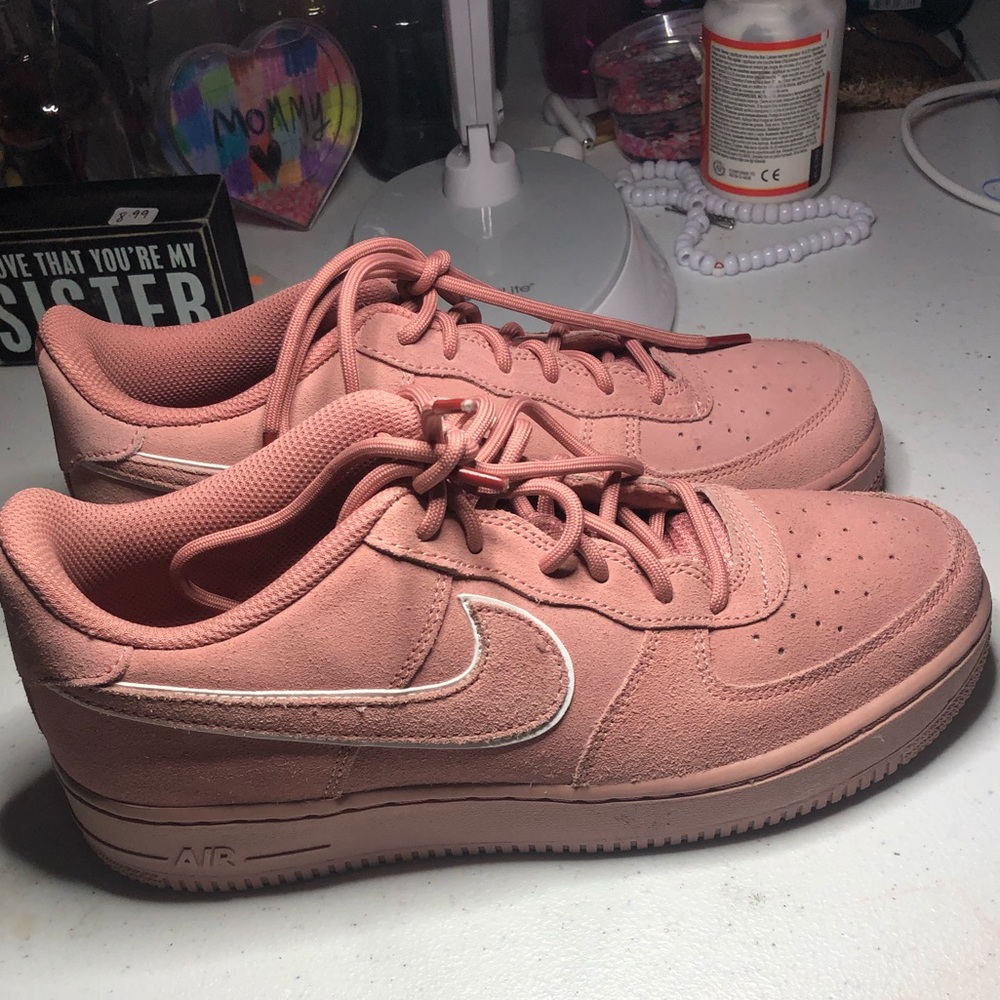 Nike Air Force 1